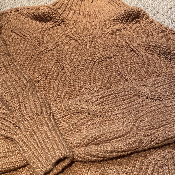 American Eagle Brown Turtleneck Knit Sweater - Size Small - Picture 3 of 3